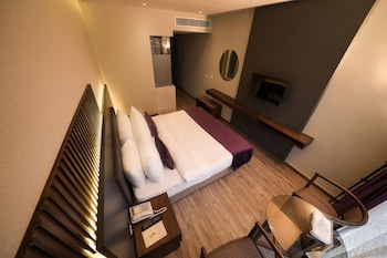Casa D'or - Hamra (Only Adults)