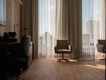 Grand Hotel