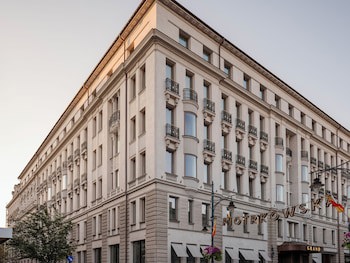 Grand Hotel