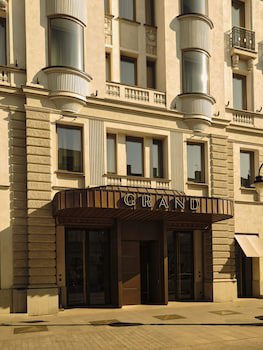 Grand Hotel