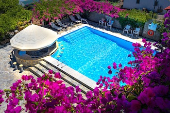 Skala Hotel galeri fotoğrafı