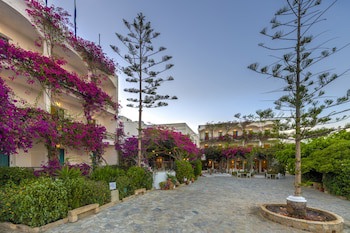 Skala Hotel galeri fotoğrafı