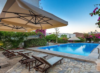 Skala Hotel galeri fotoğrafı