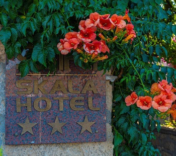 Skala Hotel galeri fotoğrafı