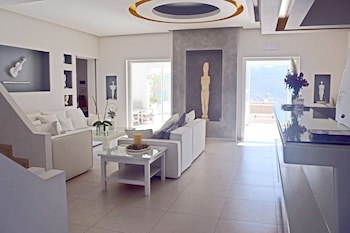 Aegialis Hotel & Spa