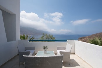 Aegialis Hotel & Spa