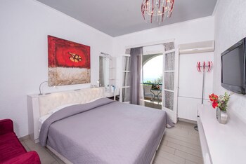 Aegialis Hotel & Spa