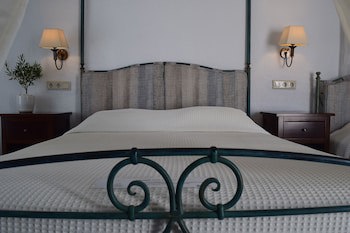 Aegialis Hotel & Spa