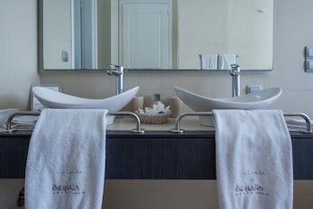 Aegialis Hotel & Spa