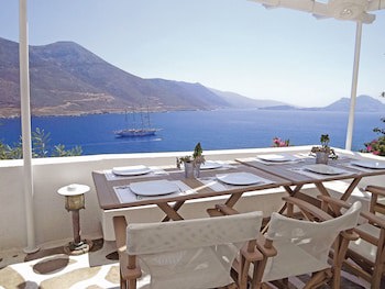 Aegialis Hotel & Spa