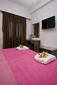 Astron Hotel