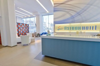 Astron Hotel