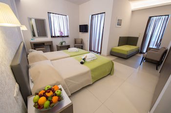 Astron Hotel