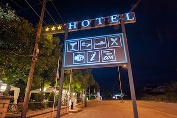 Krikonis Hotel
