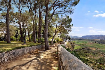 Catalonia Reina Victoria