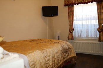 Barry House