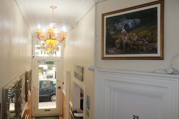 Barry House