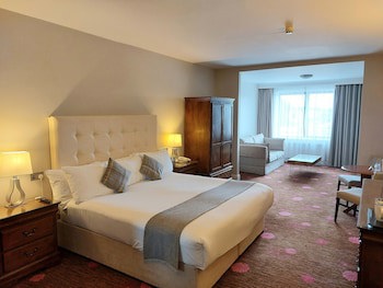 Menlo Park Hotel