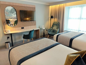 Menlo Park Hotel