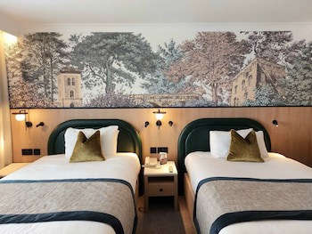 Menlo Park Hotel