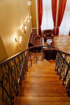 Londonskaya Hotel