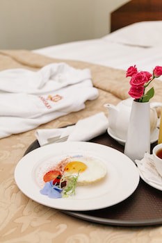 Londonskaya Hotel