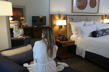 Real Intercontinental Managua At Metrocentro Mall, An Ihg Hotel