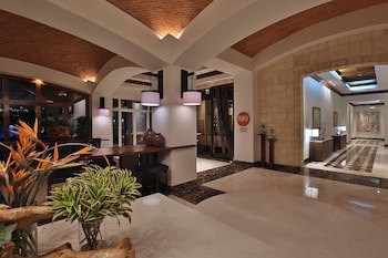 Real Intercontinental Managua At Metrocentro Mall, An Ihg Hotel
