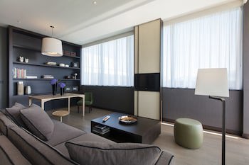 Crowne Plaza Geneva, An Ihg Hotel