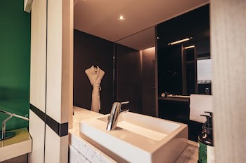 Crowne Plaza Geneva, An Ihg Hotel