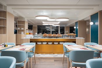 Crowne Plaza Geneva, An Ihg Hotel