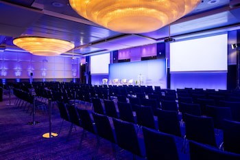 Crowne Plaza Geneva, An Ihg Hotel