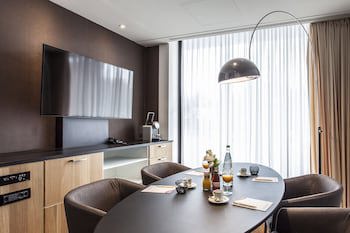 Crowne Plaza Geneva, An Ihg Hotel