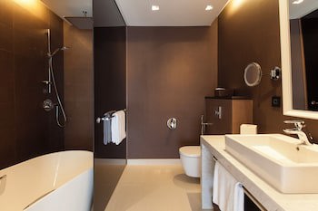 Crowne Plaza Geneva, An Ihg Hotel