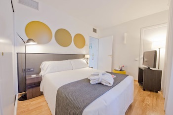 Aparthotel Atenea Valles