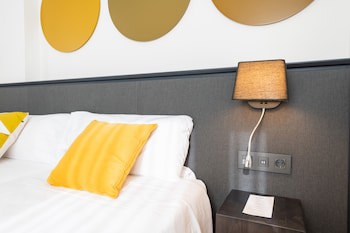 Aparthotel Atenea Valles