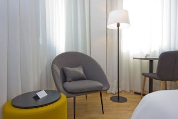 Aparthotel Atenea Valles