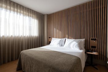 Aparthotel Atenea