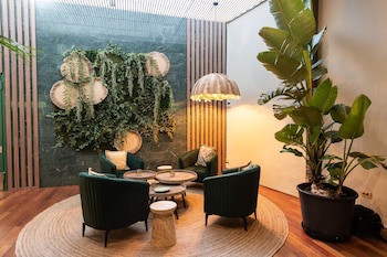 Aparthotel Atenea