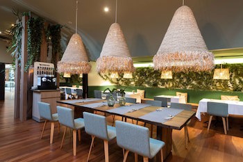 Aparthotel Atenea