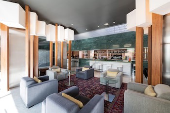 Aparthotel Atenea