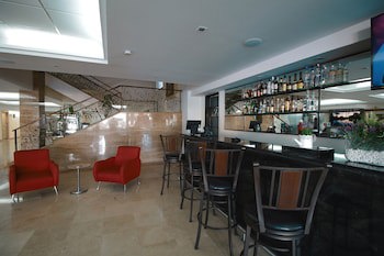 Imperio De Angeles Executive
