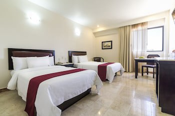 Imperio De Angeles Executive