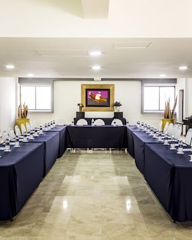 Imperio De Angeles Executive