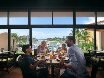 El Cid Marina Beach Hotel