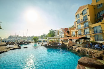 El Cid Marina Beach Hotel