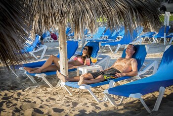 El Cid Marina Beach Hotel