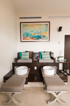 El Cid Marina Beach Hotel