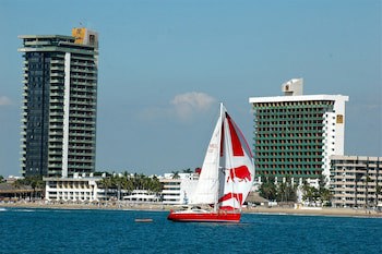 El Cid El Moro Beach Hotel