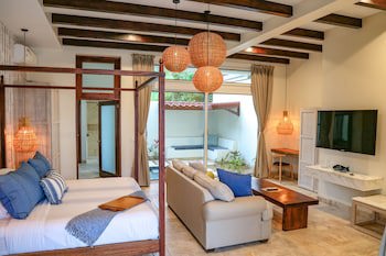 The Lodge At Jaguar Reef